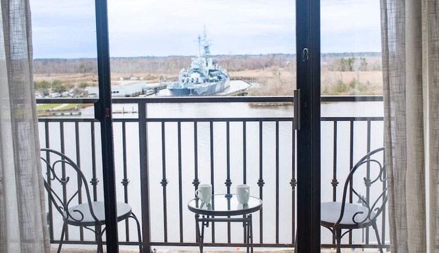 Riverview Penthouse on Water Street! Stunning views and sunsets!