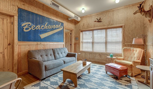 Live Like a Local at the Beachwood Inn! Private Balcony Overlooking One of Chicago's Best New Restaurants by AllSet Turnover