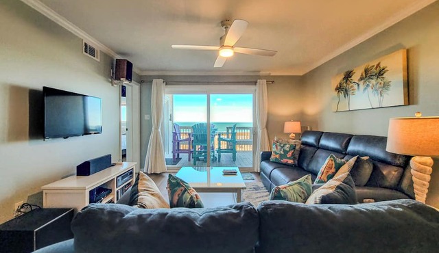 Queens Grant A-103 – Ocean Views & Cozy Comfort
