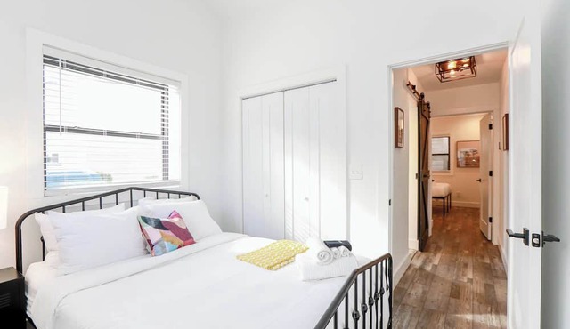 Sojourn Steps to the Beach Sleeps 4