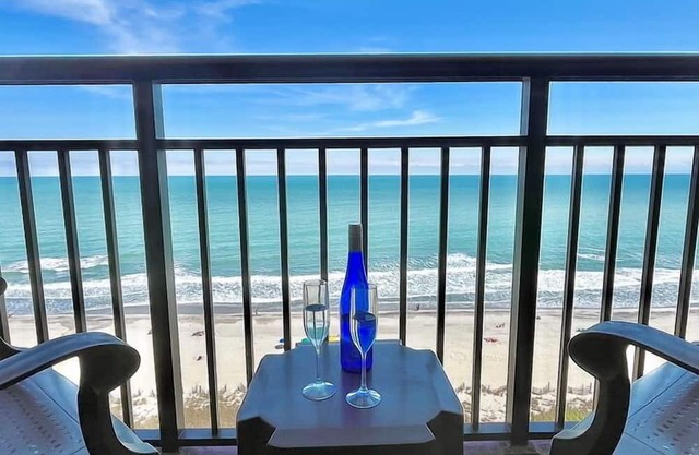 Caravelle Resort 